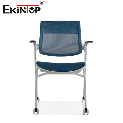 নীল এবং ধূসর প্রশিক্ষণ রুম চেয়ার সহ চাকা foldable